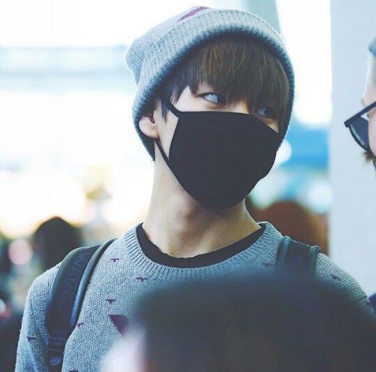 BTS V Korean Wearing Face Mask